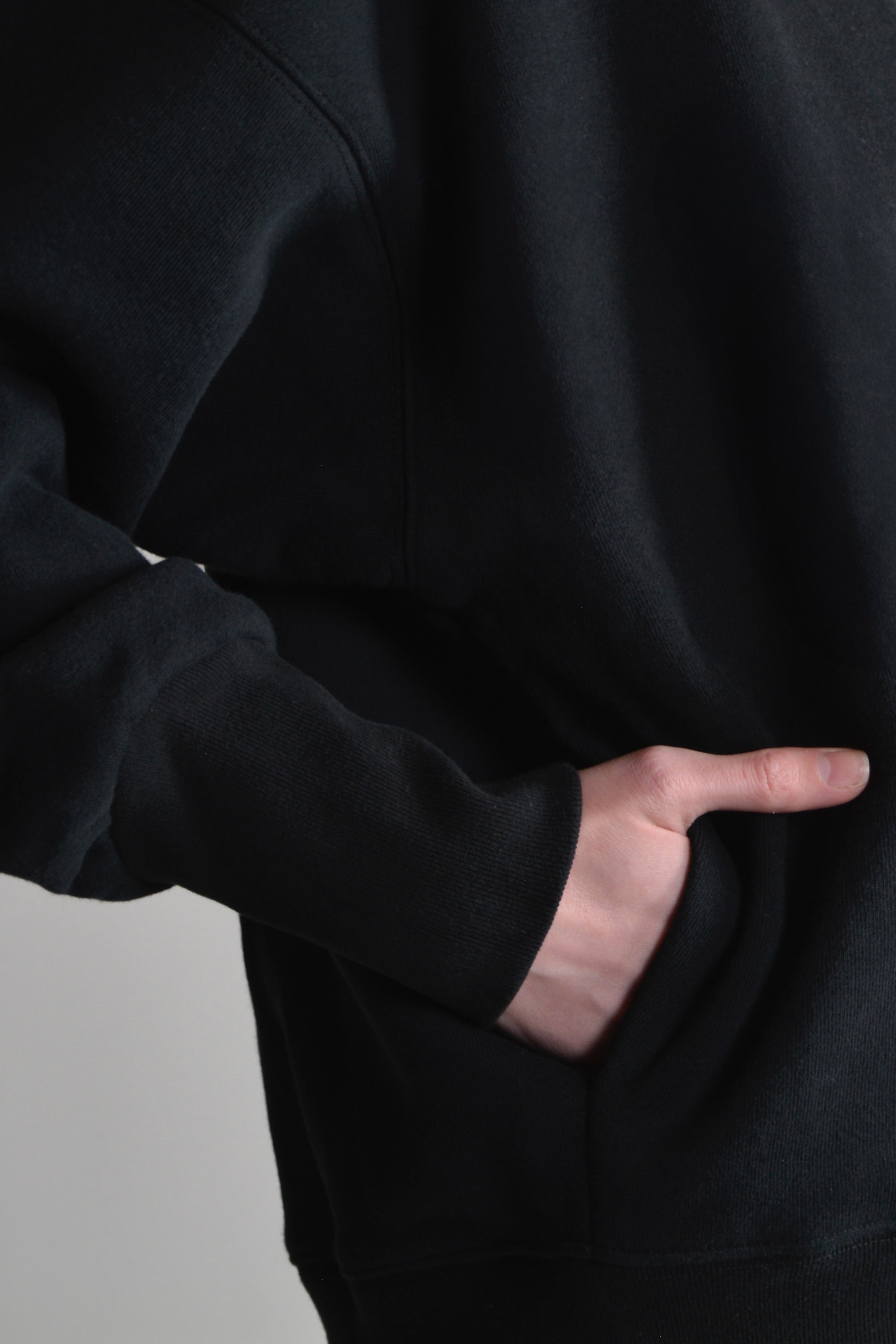 THE CHELSEA SWEATSHIRT NOIR