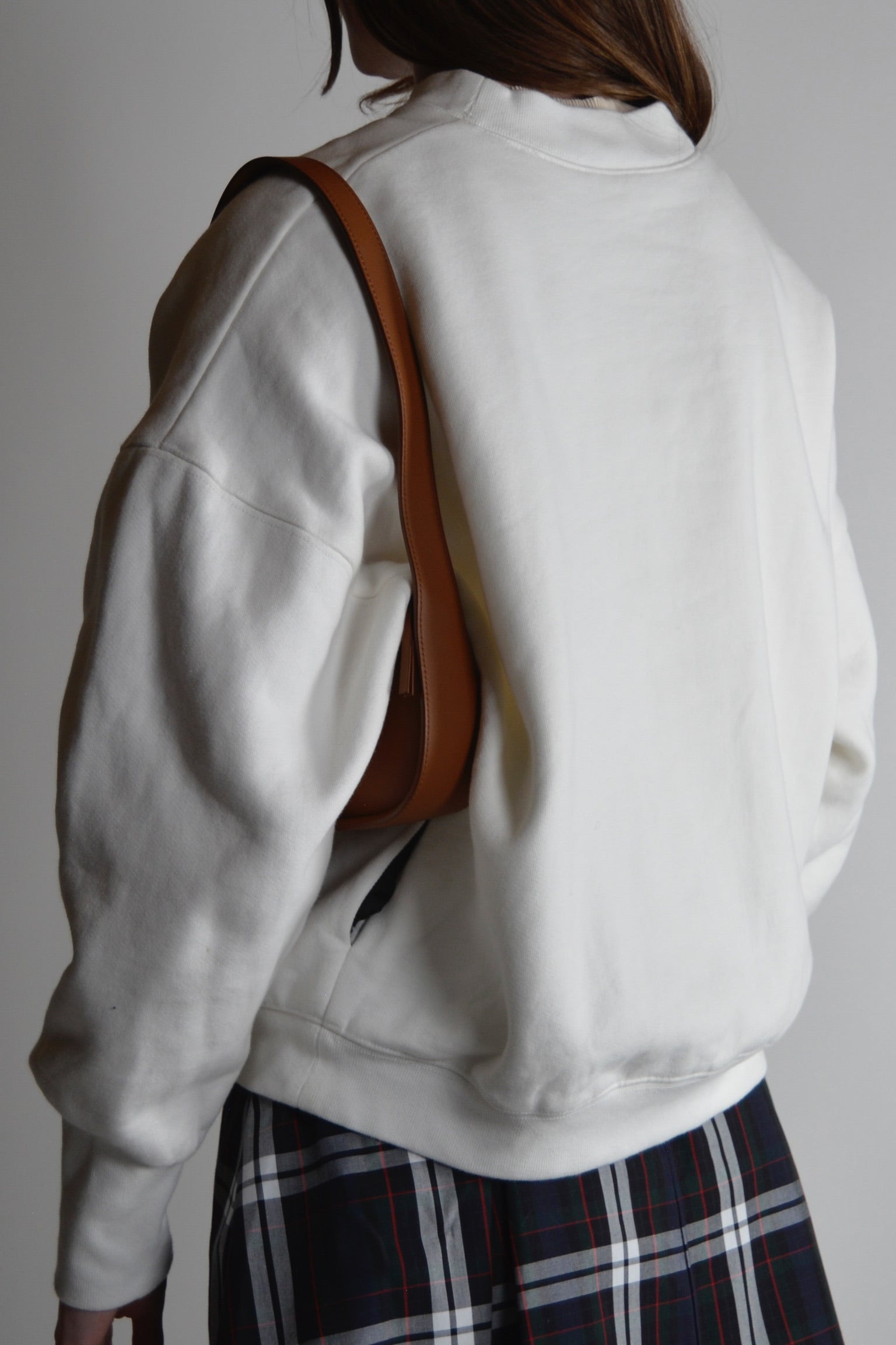 THE CHELSEA SWEATSHIRT POWDER (PRE-ORDER)