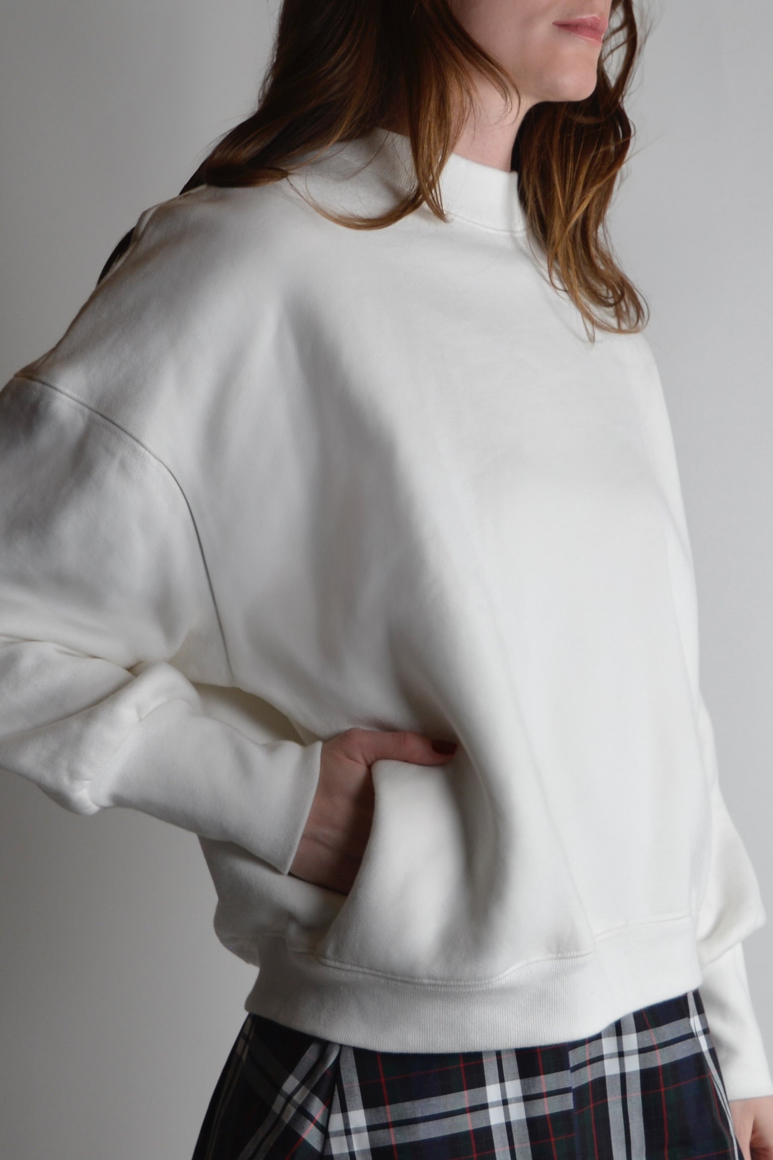 THE CHELSEA SWEATSHIRT POWDER (PRE-ORDER)