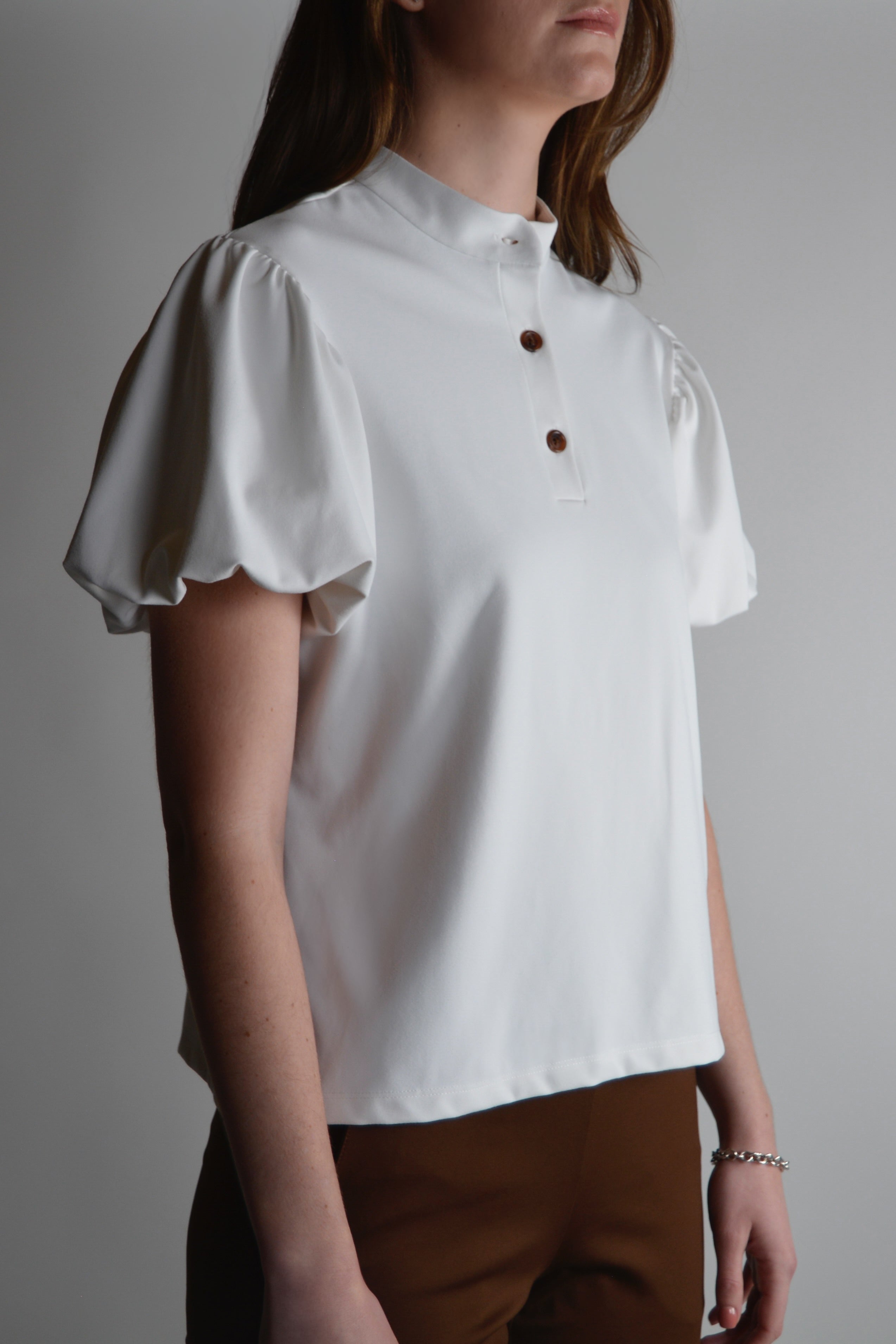 the garde women's golf and tennis puff sleeve polo