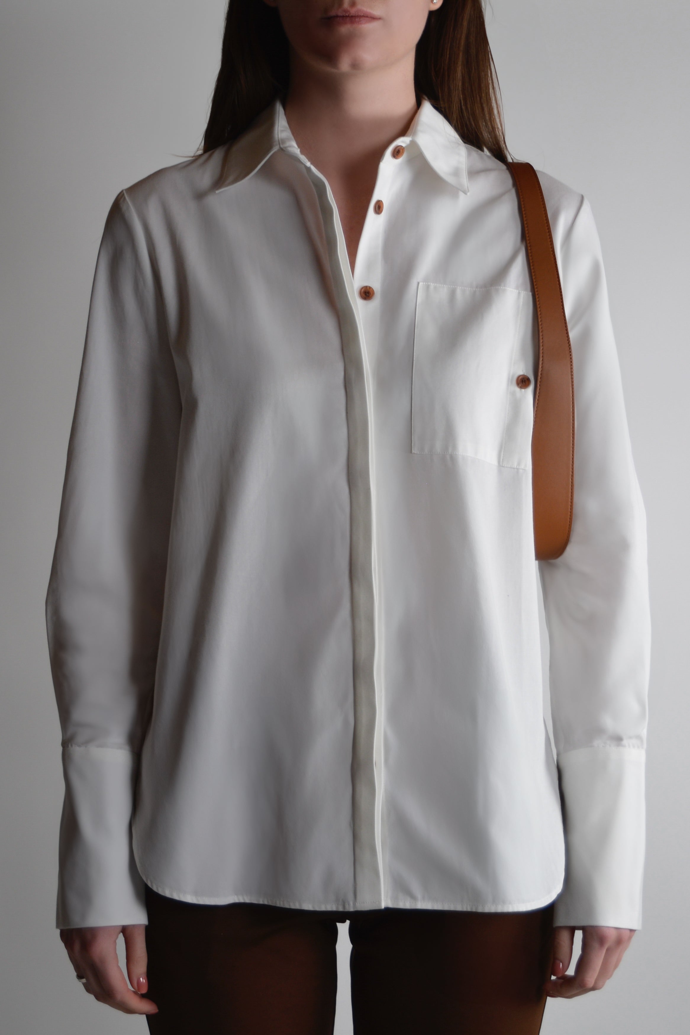 the garde women's white cotton button up