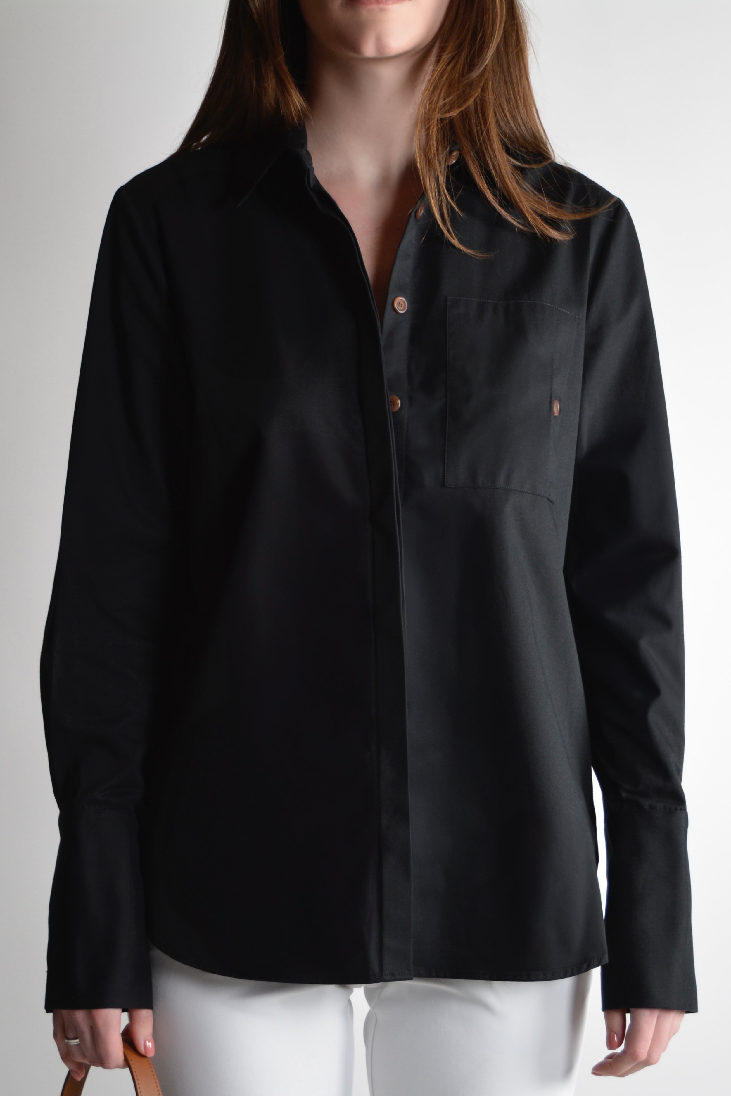 the garde women's black cotton button up