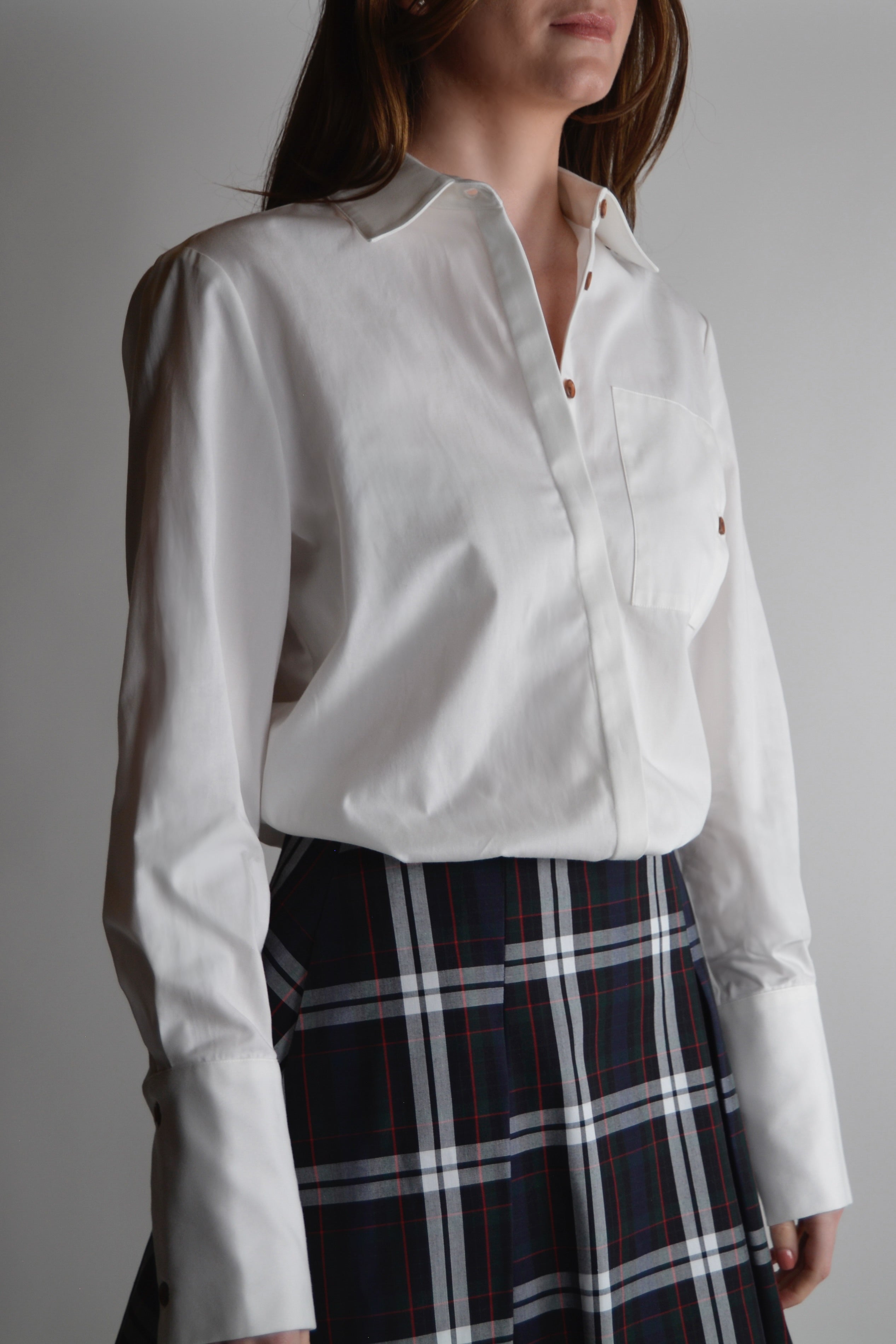 the garde women's white cotton button up